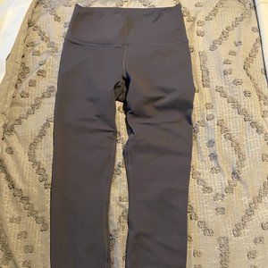 Fabletics Powerhold Charcoal Gray 7/8ths Legging